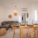Stone Waves αpartments & Apartment *