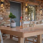 Stone Waves αpartments & * Agios Arsenios