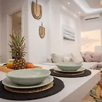 Stone Waves αpartments & * Agios Arsenios