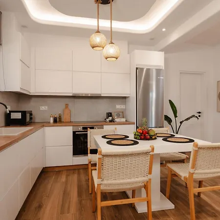 Apartment Stone Waves αpartments & Agios Arsenios